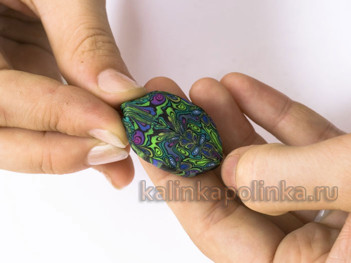 зеркальные бусины в рамках