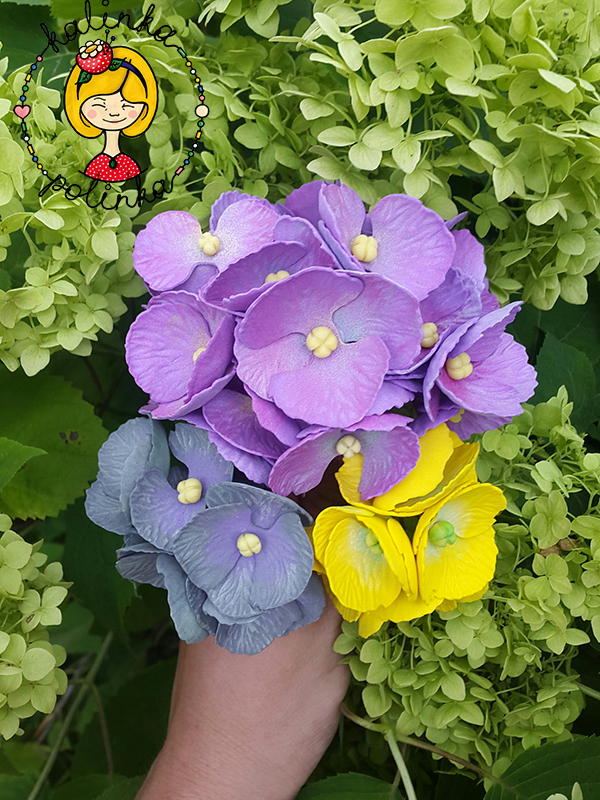 букет из гортензий