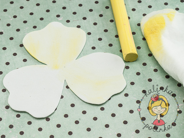 Тонировка лепестков