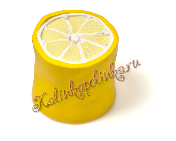 лимон из пластики