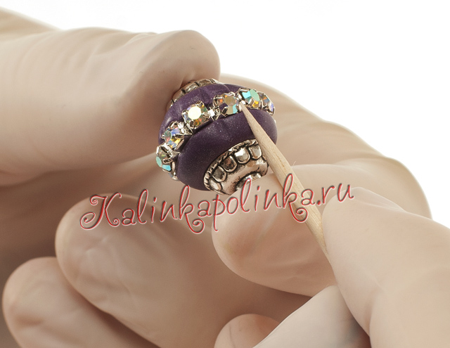 Используем шапочки для бусин