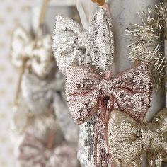  Украшения для дома с пайетками.